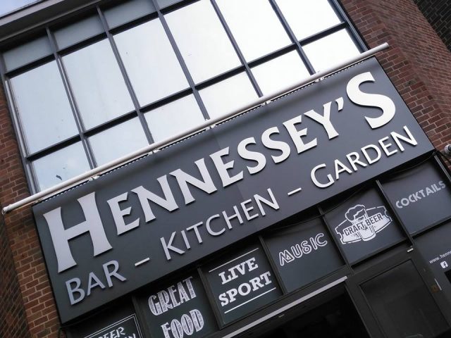 Hennessey’s Bar